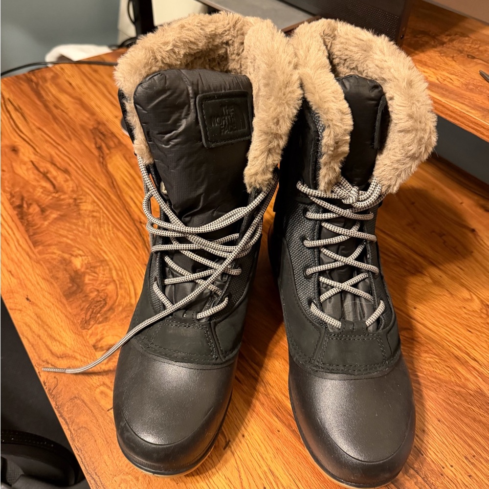 North Face Women's Shellista IV Mid WP Boots